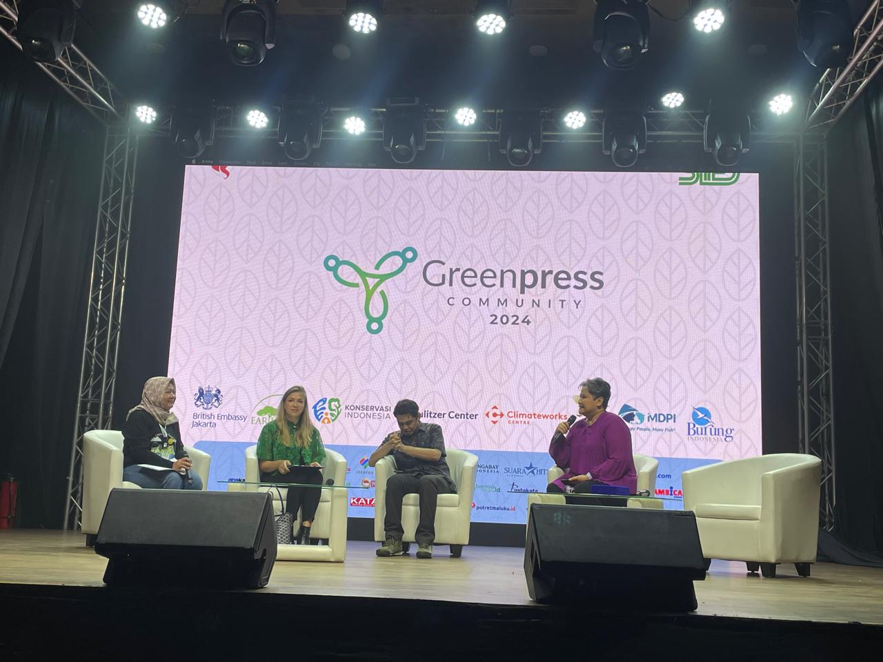 USU Faculty of Forestry Lecturer Onrizal Discusses Strengthening Indigenous Peoples in Greenpress Community Jakarta